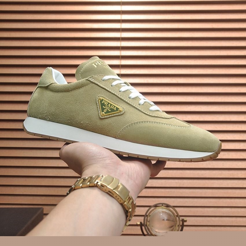 Pra*a casual shoes